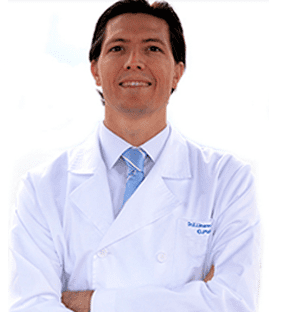 Dr. Enrique Linares medico